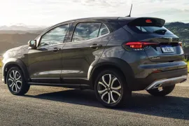 Fiat PULSE IMPETUS T. 200 Aut. (Hibrído) 2026 – Diagonal Traseira · Foto: Fiat