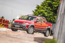 Miniatura Strada Adventure 1.8 16V CD 2020