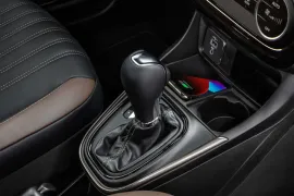 Fiat Strada Ranch 1.0 Turbo 2026 – Câmbio · Foto: Fiat