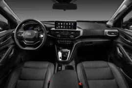 Fiat Titano Ranch 2.2 2026 – Interior · Foto: Fiat