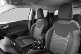 Fiat Toro Freedom 1.3 2026 – Bancos da Frente · Foto: Fiat