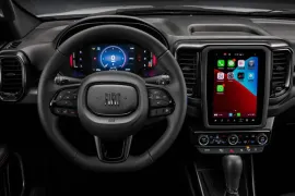 Fiat Toro Ultra 1.3 16V 4x2 TB Flex Aut 2025 – Painel · Foto: Fiat