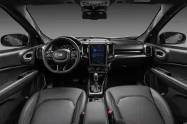 Fiat Toro Ultra 1.3 16V 4x2 TB Flex Aut 2026 – Interior · Foto: Fiat