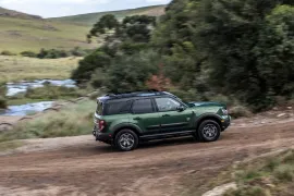 Ford Bronco Sport Badlands 2.0L TB 4WD Aut 2026 – Diagonal Frontal · Foto: Ford
