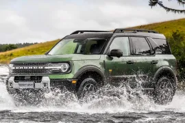 Ford Bronco Sport Badlands 2.0L TB 4WD Aut 2025 – Em Movimento · Foto: Ford