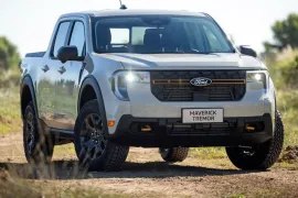 Ford Maverick Tremor 2.0 EcoBoost 4WD Aut 2025 – Diagonal Frontal · Foto: Ford