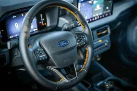 Ford Maverick Tremor 2.0 EcoBoost 4WD Aut 2025 – Volante · Foto: Ford