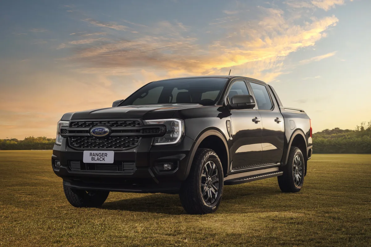 Ford Ranger Black 2.0 4x2 CD TB Diesel Aut 2027