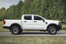 Ford Ranger XL 2.0 MT 2026 – Lateral · Foto: Ford