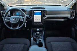 Ford Ranger XL 2.0 MT 2026 – Interior · Foto: Divulgação