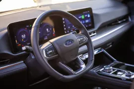Ford Territory Titanium 1.5 Turbo 2026 – Volante · Foto: Ford