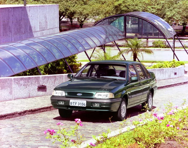 Imagem de Ford Versailles Ghia 2.0 1995