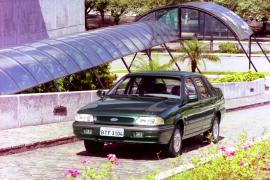 Miniatura Versailles Ghia 2.0 1996