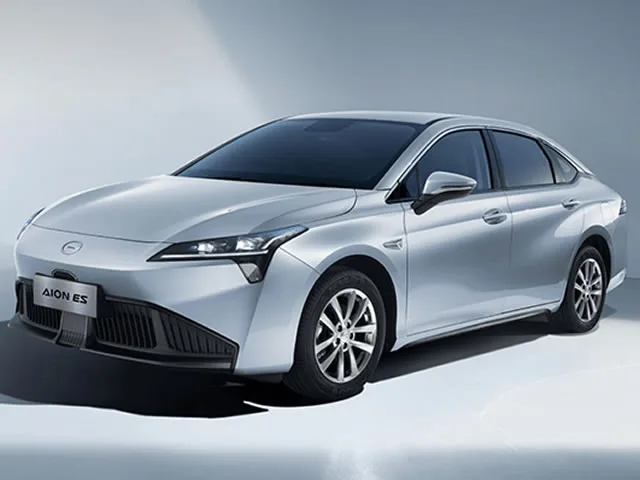 GAC AION ES Plus (Elétrico) 2025 – Diagonal Frontal · Foto: GAC