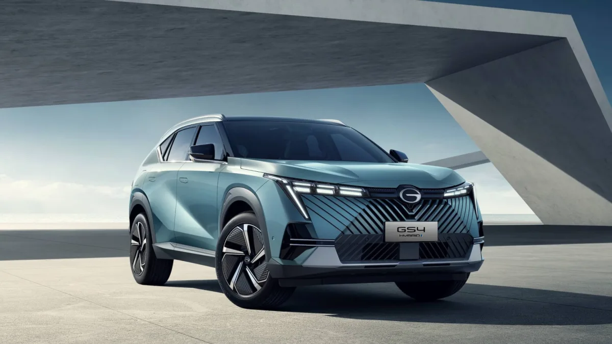 GAC GS4 Elite (Híbrido) 2027 – Diagonal Frontal · Foto: GAC