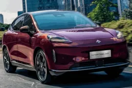GAC HYPTEC HT Ultra (Elétrico) 2026 – Diagonal Frontal · Foto: GAC