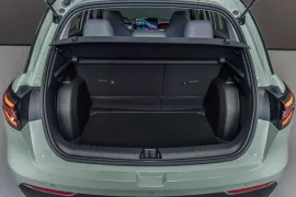 Geely EX2 MAX 2026 – Porta-Malas · Foto: Geely (foto: Rodolfo Buhrer)