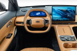 Geely EX5 EM-i MAX 2026 – Painel · Foto: Geely