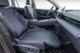 Geely EX5 MAX (Elétrico) 2026 – Bancos da Frente · Foto: Geely