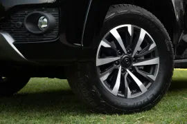 GWM Poer P30 Trail 2.4 16V Turbo 4X4 Aut 2026 – Roda · Foto: GWM