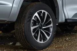 GWM Poer P30 Exclusive 2.4 16V Turbo 4X4 Aut 2027 – Roda · Foto: GWM