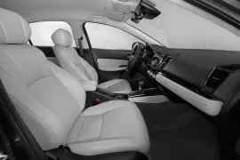 Honda City Touring 1.5 2025 – Bancos da Frente · Foto: Honda