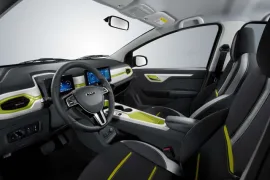 JAC E-js1 Extreme 2025 – Bancos da Frente · Foto: JAC