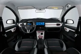 JAC E-js1 Extreme 2025 – Interior · Foto: JAC