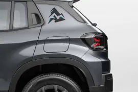 Jeep Avenger Altitude T200 1.0 Turbo Aut 2027 – Detalhe Externo · Foto: Jeep