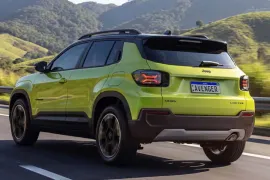 Jeep Avenger Limited T200 1.0 Turbo Aut 2027 – Em Movimento · Foto: Jeep