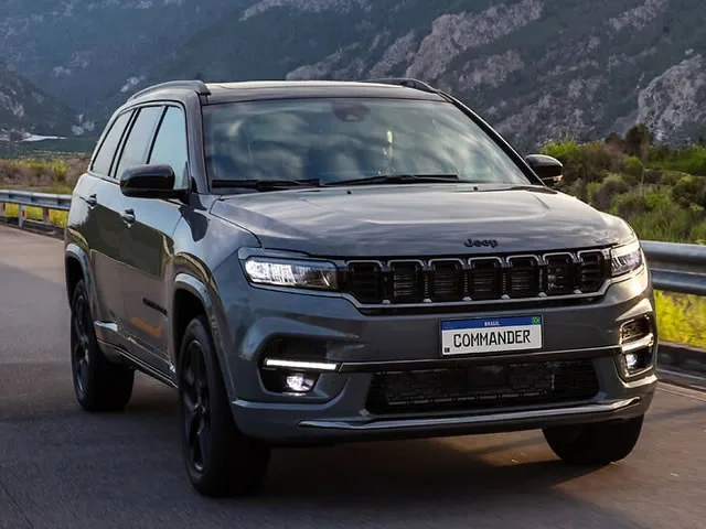 Jeep Commander Blackhawk 2.0 2025