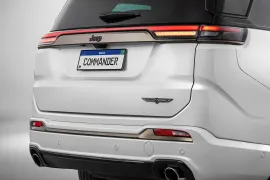 Jeep Commander Blackhawk 2.0 2026 – Lanterna · Foto: Jeep
