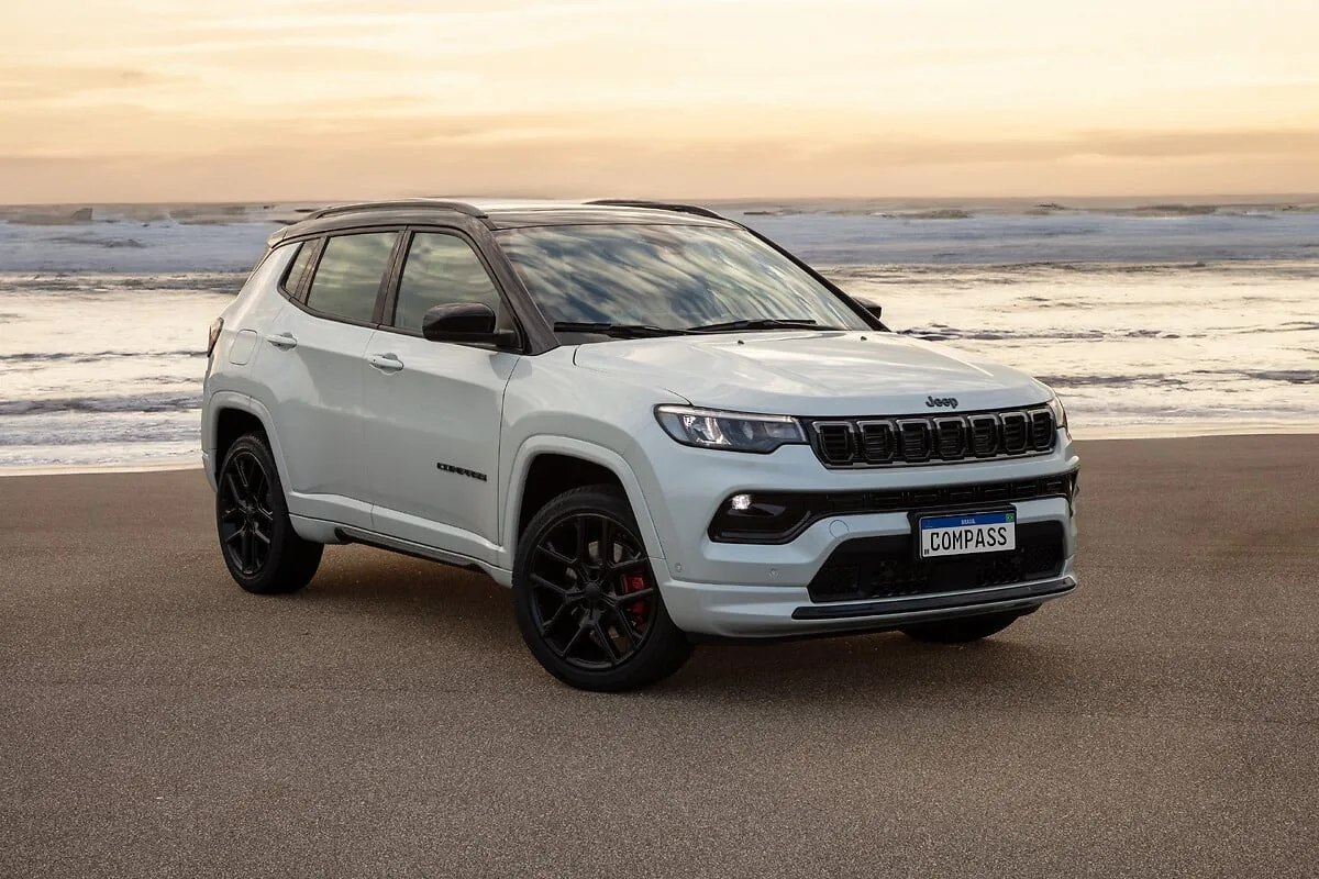 Jeep COMPASS Blackhawk Hurricane 2.0 4x4 TB Aut 2026 – Diagonal Frontal · Foto: Jeep