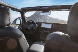 Jeep Gladiator Rubicon 3.6 V6 2024 – Interior · Foto: Jeep