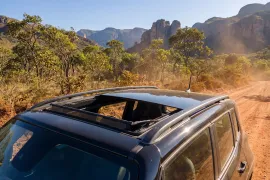 Jeep Renegade Willys T270 1.3 TB 4x4 Flex Aut 2027 – Detalhe Externo · Foto: Jeep/Stellantis