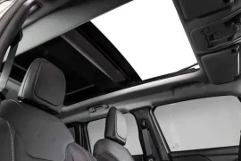Jeep Renegade SAHARA T270 1.3 TB 4x2 Flex Aut 2026 – Detalhe Interno · Foto: Jeep