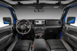 Jeep Wrangler Rubicon 2.0 Turbo 2024 – Painel · Foto: Jeep