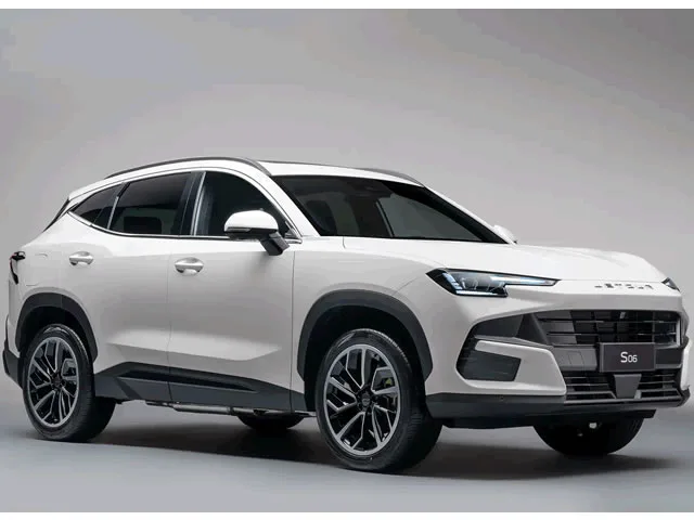 Jetour S06 Premium 2026 – Diagonal Frontal · Foto: Jetour
