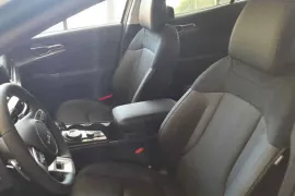Kia Sportage EX Prestige 1.6 2025 – Bancos da Frente · Foto: Divulgação