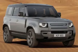 Land Rover Defender 110 HSE X-Dynamic 3.0 MHEV 2024 – Diagonal Frontal · Foto: Land Rover