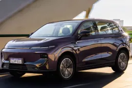 Leapmotor B10 (Elétrico) 2026 – Em Movimento · Foto: Leapmotor