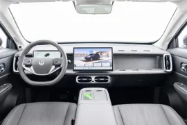 Leapmotor B10 (Elétrico) 2026 – Interior · Foto: Leapmotor