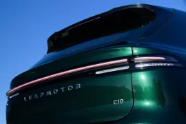 Leapmotor C10 (Elétrico) 2027 – Lanterna · Foto: Leapmotor / Stellantis
