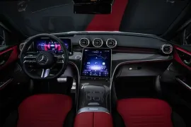 Mercedes-Benz C300 AMG Line 2.0 2025 – Painel · Foto: Mercedes-Benz