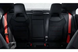 Mercedes-Benz CLA-35 AMG 4MATIC 2.0 TB Aut. (Híbrido) 2024 – Bancos de Trás · Foto: Mercedes-Benz