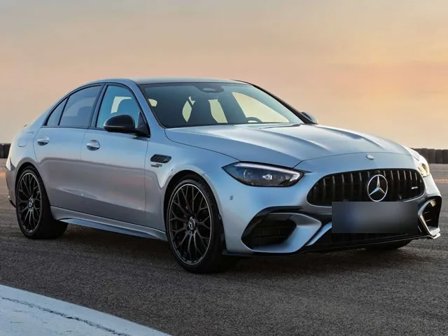 Mercedes-Benz C-63 AMG S E Performance Aut.(Híbrido) 2025 – Diagonal Frontal · Foto: Mercedes-Benz