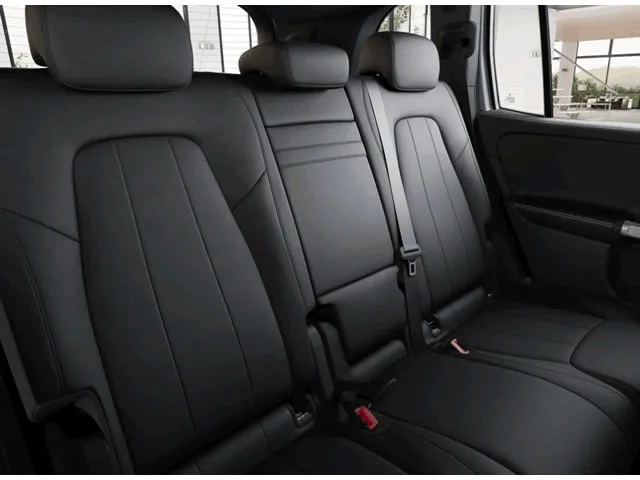 Mercedes-Benz GLB 220 4M Progressive 2.0 TB Aut. (Híb) 2024 – Bancos de Trás
