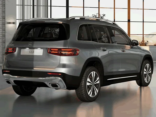 Mercedes-Benz GLB 220 4M Progressive 2.0 TB Aut. (Híb) 2024 – Diagonal Traseira