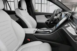 Mercedes-Benz GLC-300 AMG Line 4MATIC 2.0 TB Aut (Híb) 2025 – Bancos da Frente · Foto: Mercedes-Benz