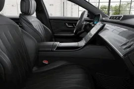 Mercedes-Benz S-63 AMG S E Performance Aut. (Híbrido) 2024 – Bancos da Frente · Foto: Mercedes-Benz
